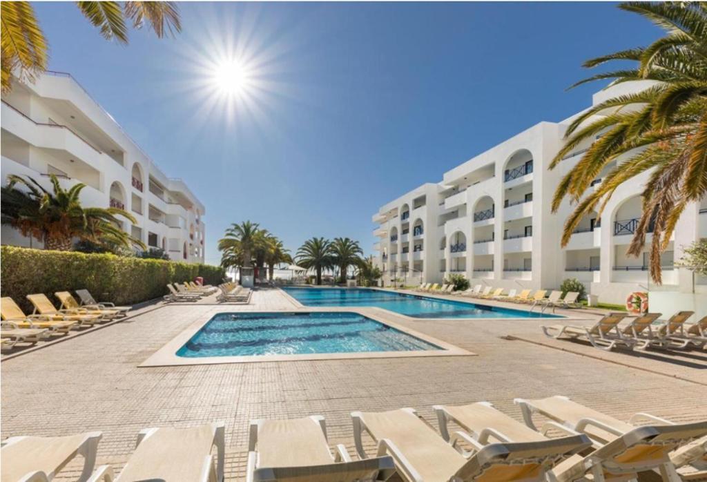 Tac - Palmeiras Terrace Club Porches (Algarve) Exterior foto
